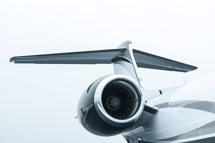 Cargo aircraft jet engine