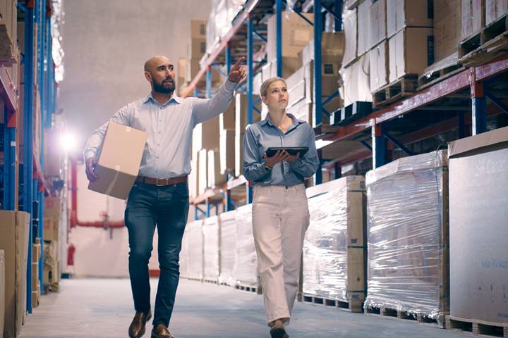 Controllers checking documents against cargo